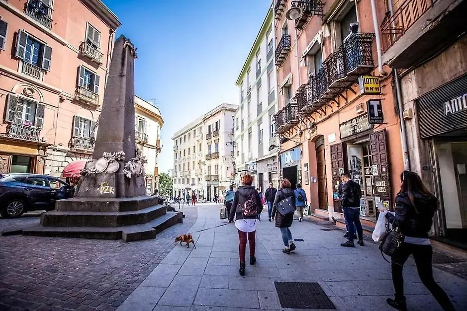 Piazza Martiri Flat Apartment Cagliari